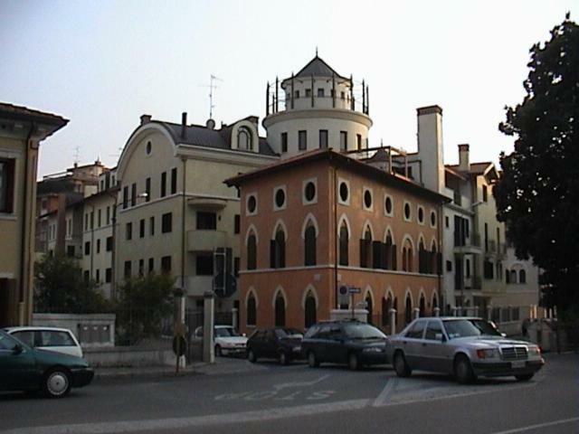 Loft "Residenza Dei Tolomei" - Sacile Luaran gambar